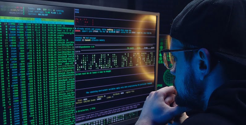 Hacker intentado robar contraseñas por fuerza bruta